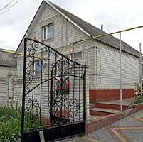 В продаже просторный дом в Котовске общей площадью 107 м2, жилая 78 ..