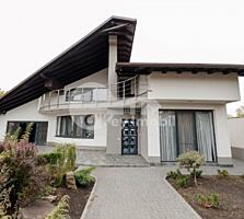 Spre vânzare casă cu 2 nivele amplasată în or. Codru, pe ...