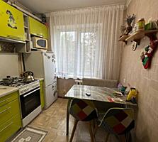 Продается 2-х комнатная квартира.