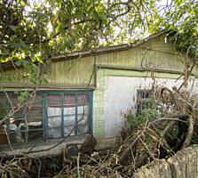 Участок с домом под снос