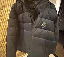 Продам пуховик kappa в идеальном состоянии, проносил одну зиму
