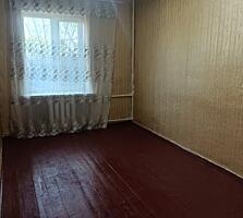 Продаж комуналки 3 Слобідська - Погранична, 1/4, цегляний будинок