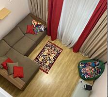 СТИЛЬНАЯ ДВУХУРОВНЕВАЯ 2-ком. квартира в центре