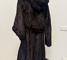 Норковая шуба с капюшоном 350$. Цельная. Состояние идеальное. размер S