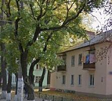 Продам 2-комн. квартиру, Адмиральский проспект, комнаты раздельные