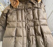 Пуховик с капюшоном с опушкой б/у Р. 50-52 (Германия)