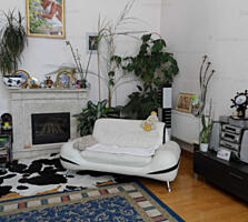 Великолепный особняк VIP-уровня на Фонтане