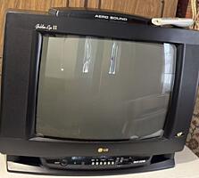 Телевизор LG Golden Eye II Aero Sound Б/У