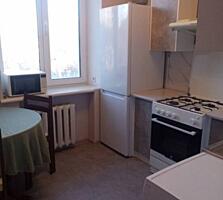 Предлагается к продаже  2-х комнатная квартира в доме сталинского ...