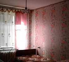 Квартира на Черемушках, ул. Ак. Филатова, Дом мебели