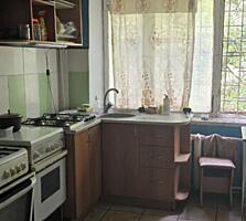 Комната 10 м², Черемушки — рядом парк Горького