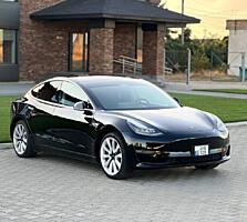 Продам Tesla Model 3, 2018 год выпуска, Запас хода: 400 км