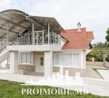 Vă propunem spre vânzare această casă în 2 nivele în Colonița cu ...