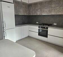 8154. Продам просторную 3-комнатную квартиру на ...