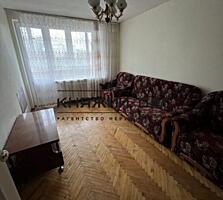 Продаж 1-кімнатної квартири (гостинка) по вулиці Чорних Запорожців ...