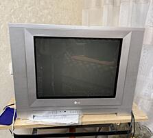 Отдам даром телевизоры на запчасти