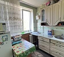 Западный, 1 комнатная, 3/5, 33 кв. м