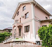 Vă propunem spre vânzare această casă în 2 nivele cu 5 camere, or. ...