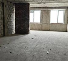 Квартира в СЕРОМ ВАРИАНТЕ с кладовым помещением