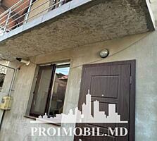 Vă propunem spre vînzare această casă cu 2 nivele, în sect. ...