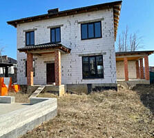 Продам 2-х поверховий будинок в Лісках (ЖК "Тартус")