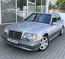 Mercedes-Benz W124 E320 USA Spec.