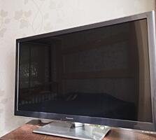 Телевизор Panasonic TX-L37ETW5 с диагональю 37&quot; (94 см). Возможен торг