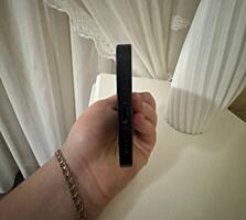 Продам 13 айфон