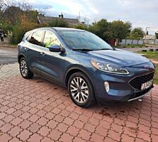 Продам авто 2020 год гибрид максимальная комплектация.