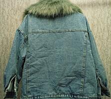 Женская джинсовая куртка в идеальном состоянии!