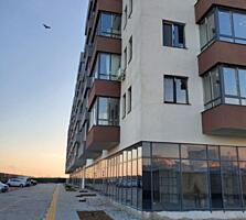 36064 Продам просторное помещение на первом ...