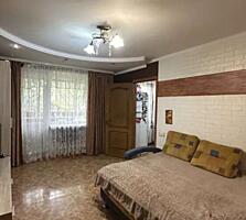 36175 Продам трёхкомнатную квартиру на улице ...