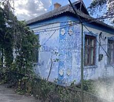 Продам  просторный дом в Буялыке расположенный на 20 сотках земли. В .