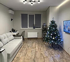 Продаётся двухкомнатная квартира. Дарницкий район, шоссе Харьковское, 