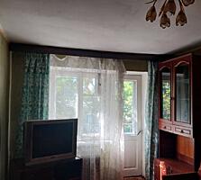 Продам 1 комнатную квартиру по ул.Б.Хмельницкого, рядом Привоз.