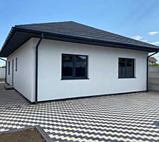 Продам новый дом в Лесках у моря