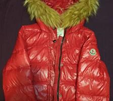Продам пуховик монклер легит