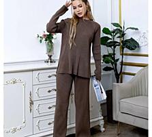 Теплый вязаный костюм