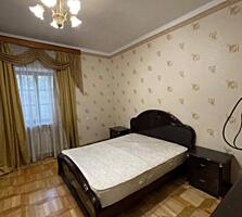 Предлагается к продаже просторный двухэтажный дом в престижном районе 