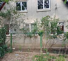 Предлагается к продаже крепкий зимний двухэтажный дом с ракушняка в ..