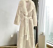 Продам новую современную шубу модель 2025 года