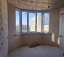 Продам 3-ком квартиру в ЖК &quot; Вернисаж&quot;. Гараж