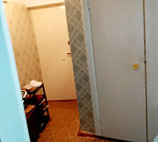 2 комн, Кировский, м- н Север, 4/5, под ремонт