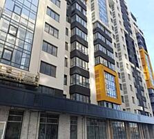 Продается просторная 3-комнатная квартира в сданном доме площадью ...