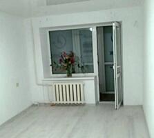 Предлагается к продаже двухкомнатная квартира на Крымском бульваре. ..