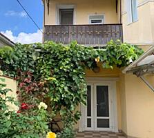 2-х этажный дом на Фонтане/ Толбухина.