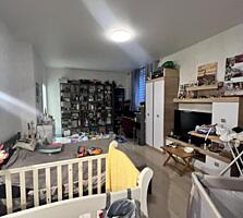 Срочно! Продам 2 комнатную квартиру в центре города.