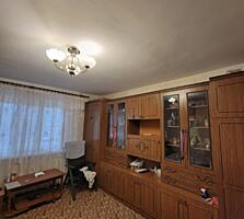 Горящий вариант! 3-ком. Балка, р-н 5 шк, 143 сер. 8/9. Большая кухня