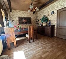 9270. Продаётся уникальная 4-комнатная квартира ...