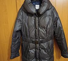 Тёплая куртка фирмы Esprit.